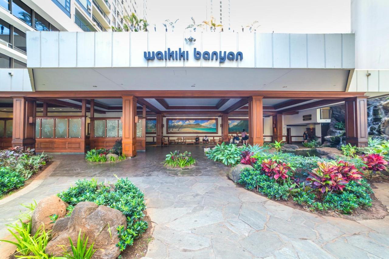 Gorgeous Condo With Ocean View, Near Beach, Free Parking Хонолулу Екстериор снимка
