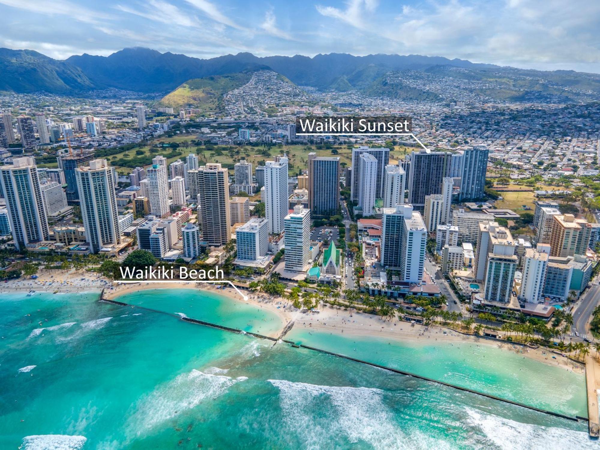 Gorgeous Condo With Ocean View, Near Beach, Free Parking Хонолулу Екстериор снимка